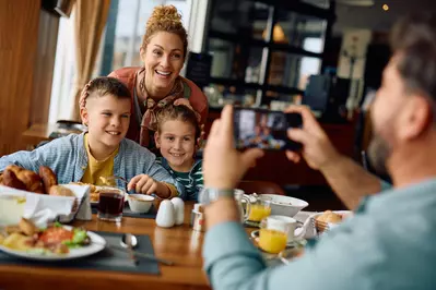 family-at-restaurant